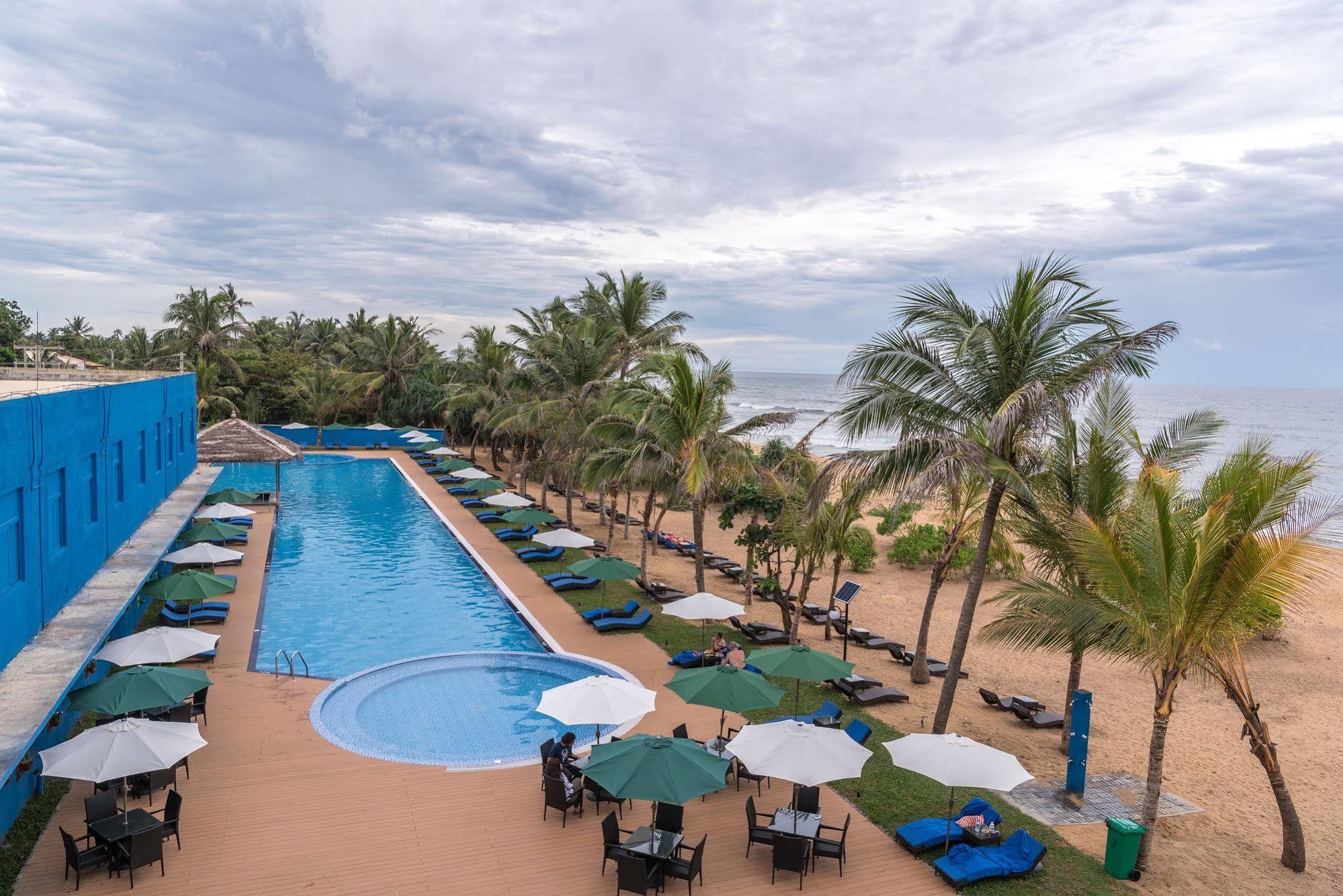 Jie Jie Beach Hotel Wadduwa Exterior foto